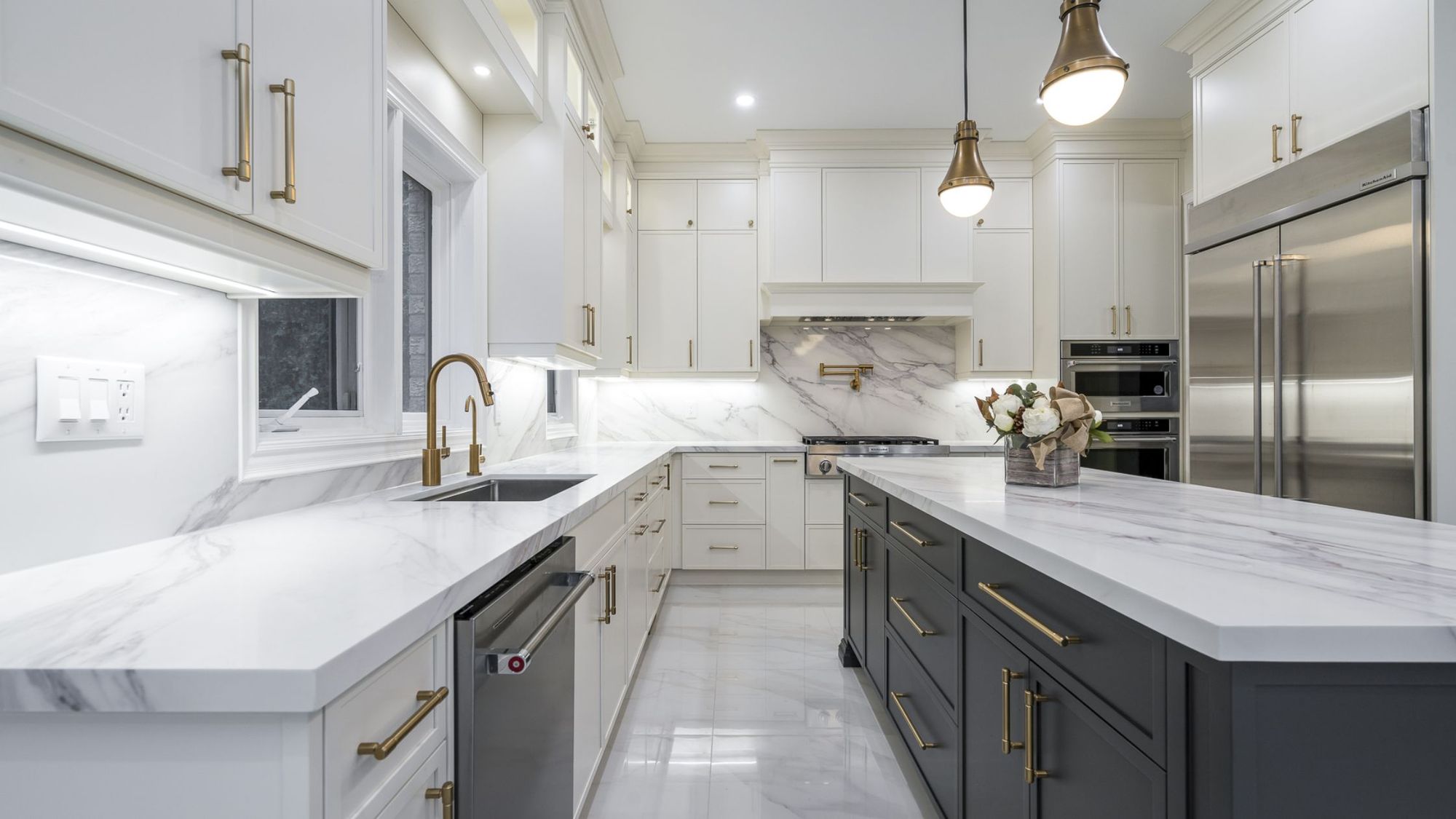 Are Oversized Kitchen Islands Worth the Hype?